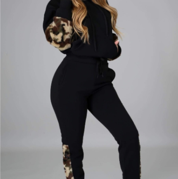 2 Piece Jogger " BRAND NEW" - Picture 2 of 2